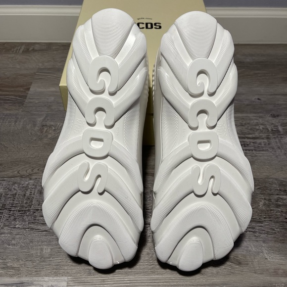 GCDS - Picture 5 of 6